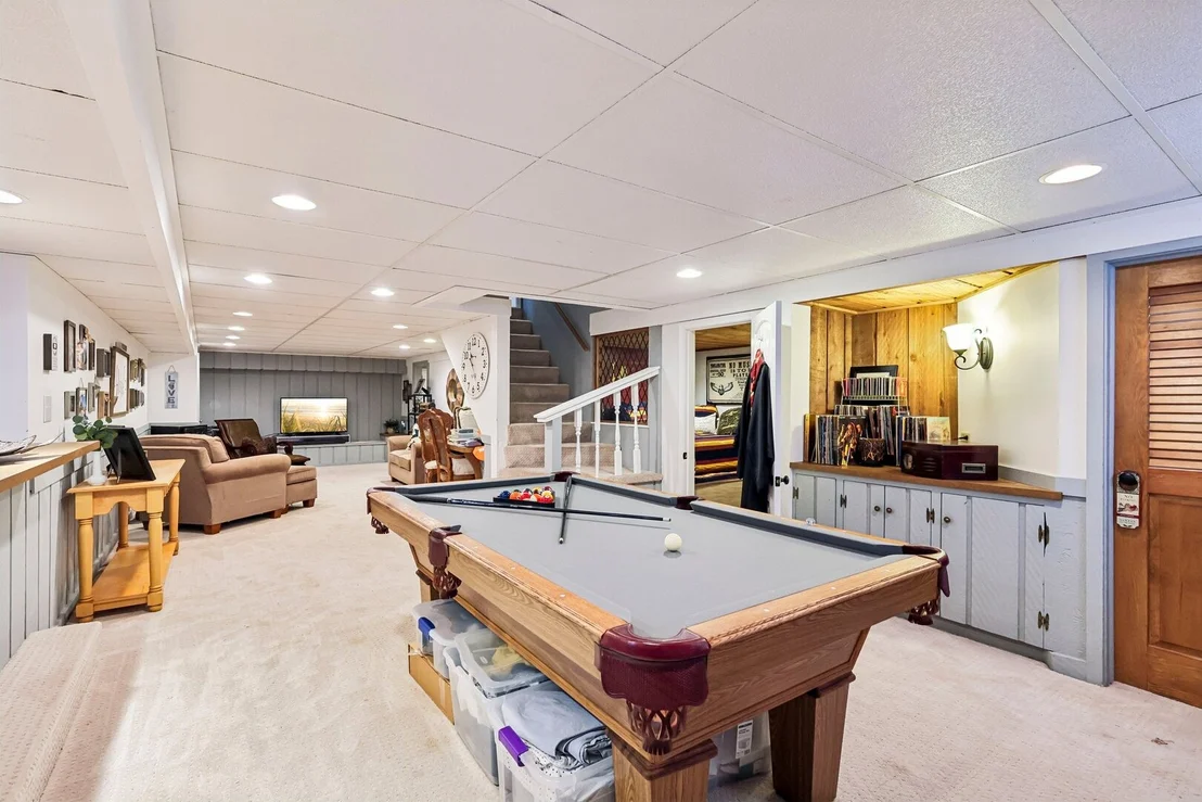 Photo of 720 Oxbow Lane