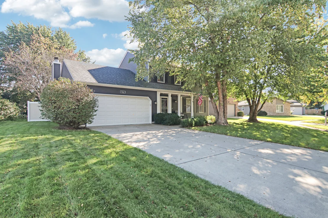 Photo of 585 Yellowstone Drive