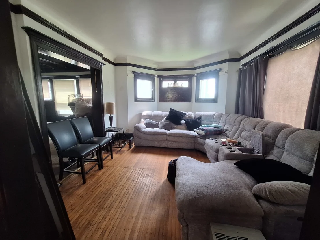 Photo of 237 N Long Avenue