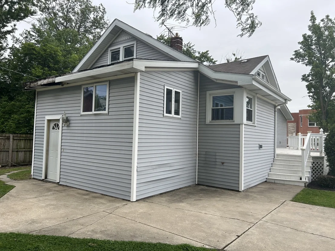 Photo of 3673 Randolph Street
