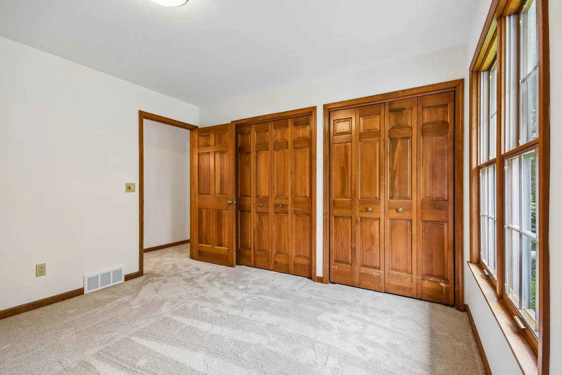 Photo of 6S155 W Ridge Drive