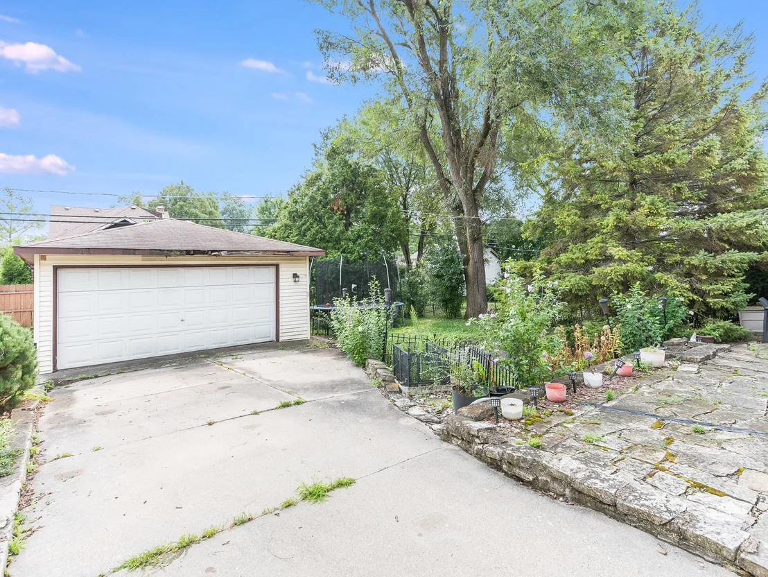 Photo of 225 Pick Avenue