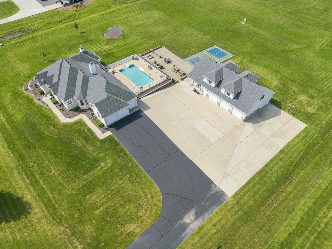 Photo of 4673 W 3000n Road