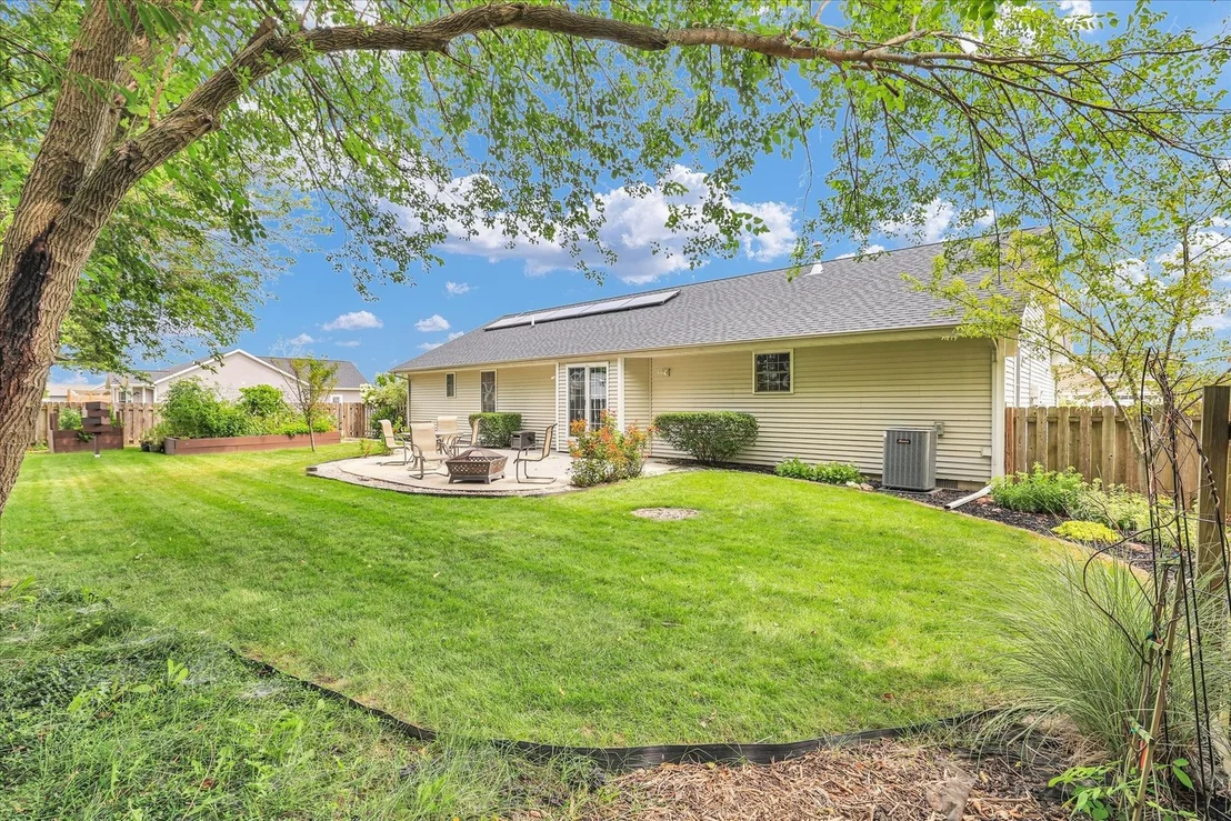 Photo of 2509 N Skyline Drive