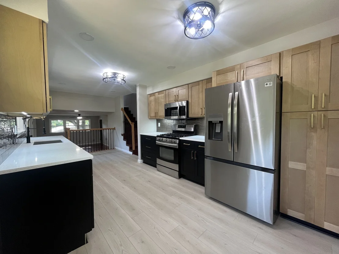 Photo of 1401 Oakleaf Drive