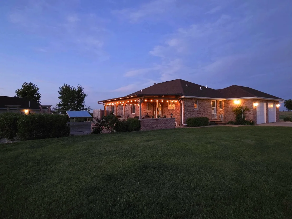 Photo of 31025 N 2400 East Road