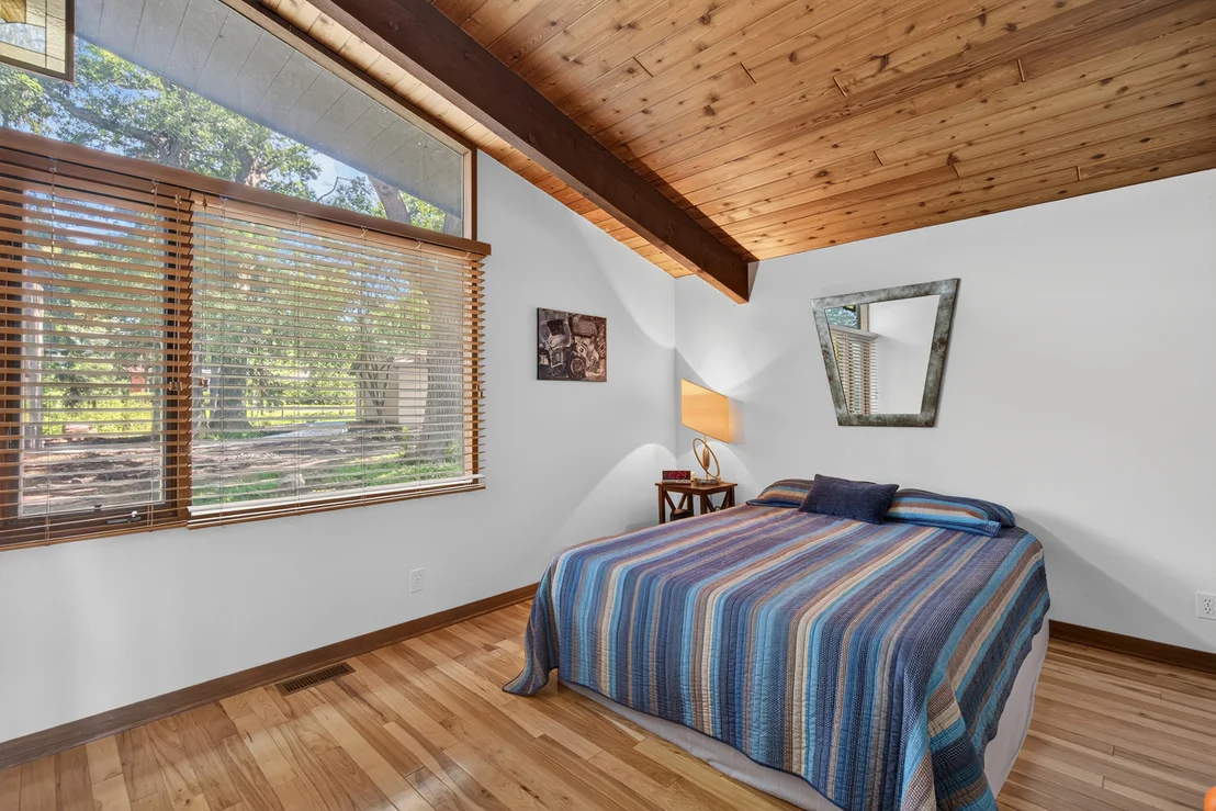 Photo of 2390 Circle Drive