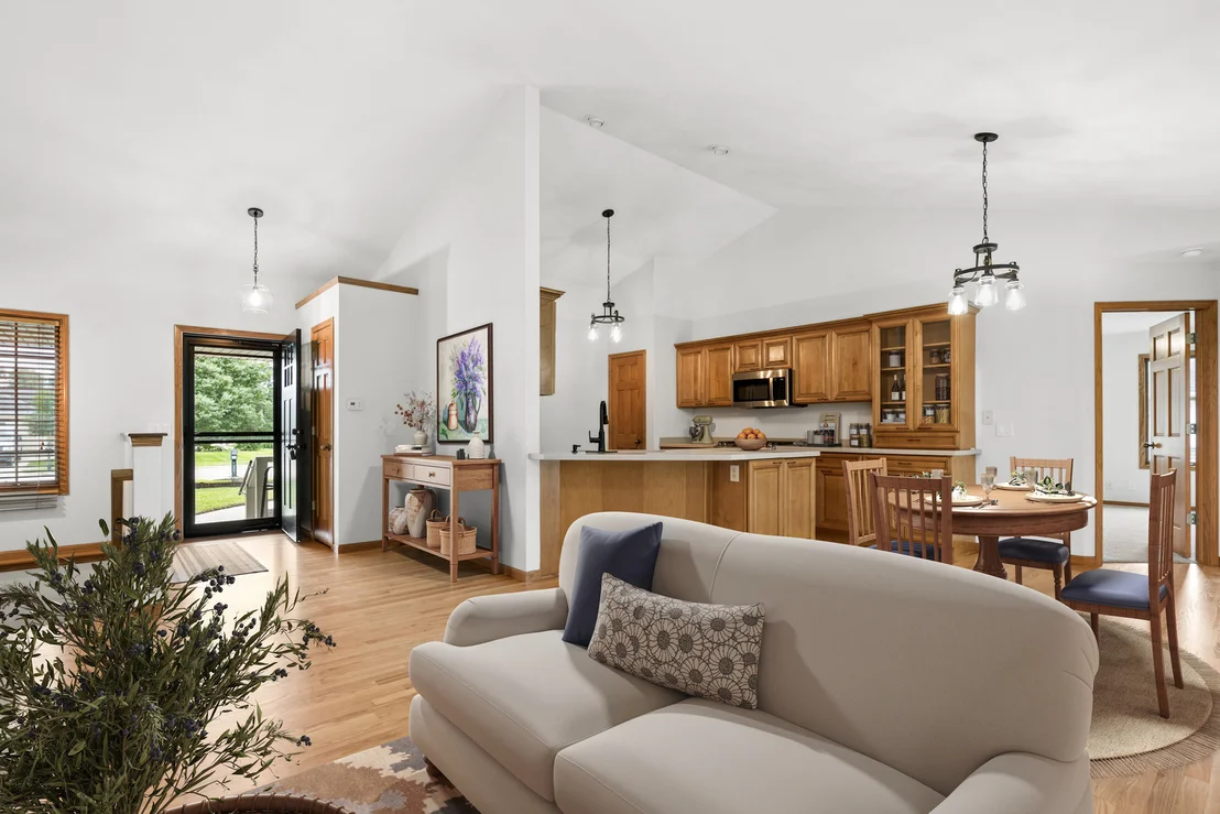 Photo of 548 Winter Drive