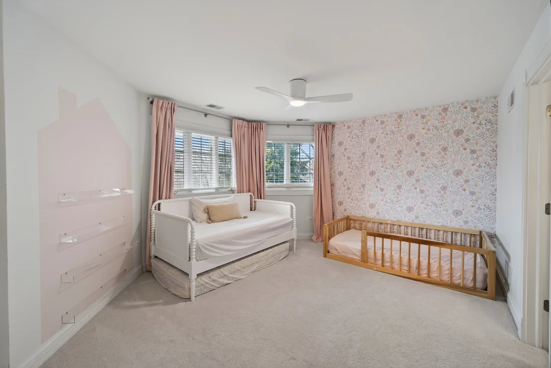 Photo of 70 Forest Avenue
