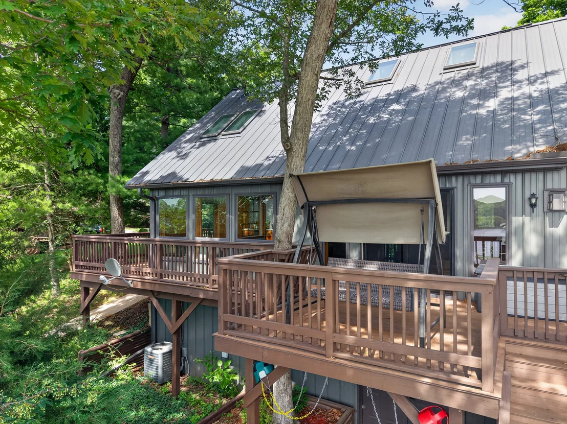 Photo of 663 Rollingwood Place