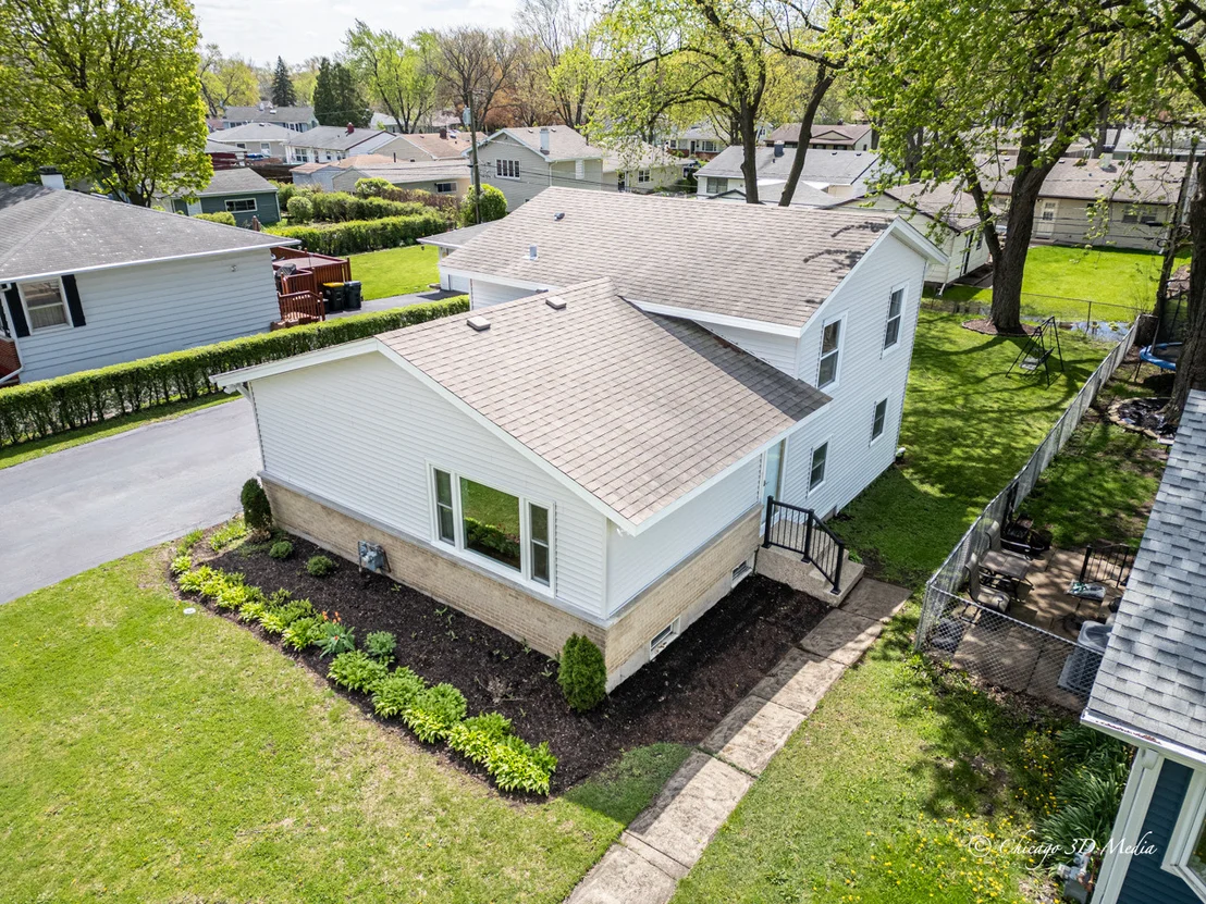 Photo of 2207 Kirchoff Road