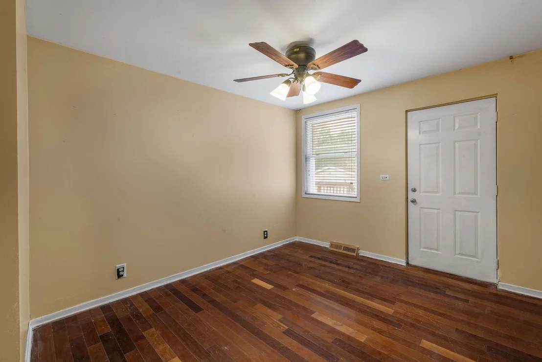 Photo of 939 N Sleight Street
