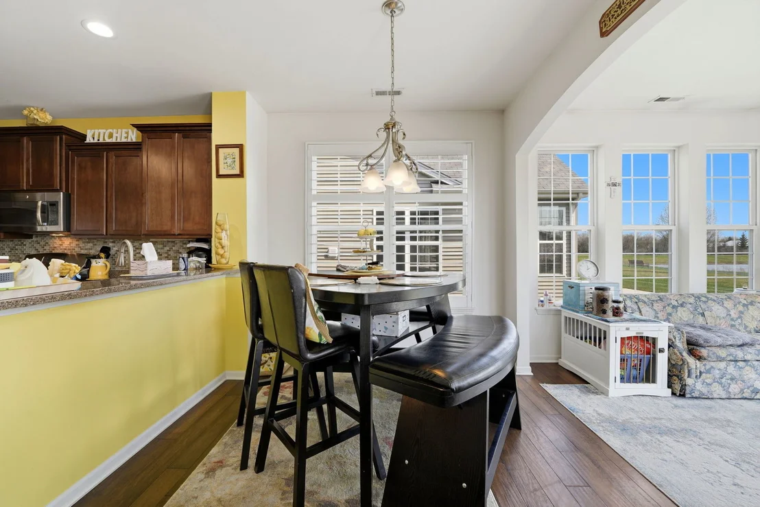 Photo of 561 Autumn Circle