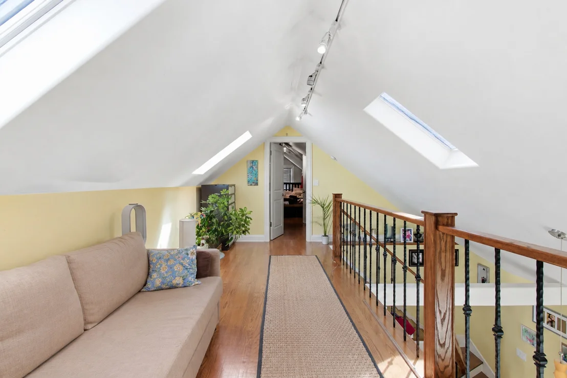 Photo of 4125 Ruby Street