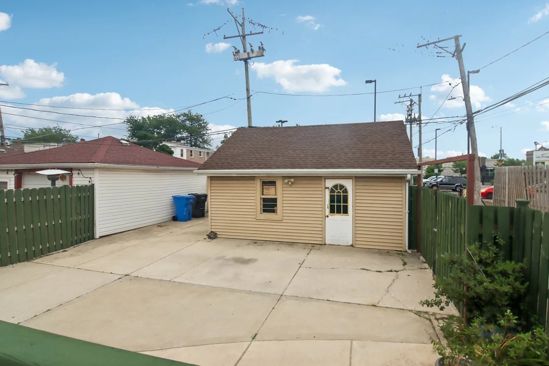 Photo of 3143 W 54th Place