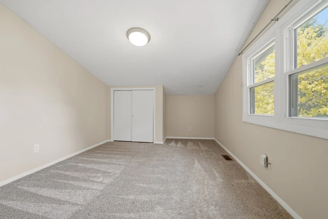 Photo of Unit A at 1532 Hunt Drive