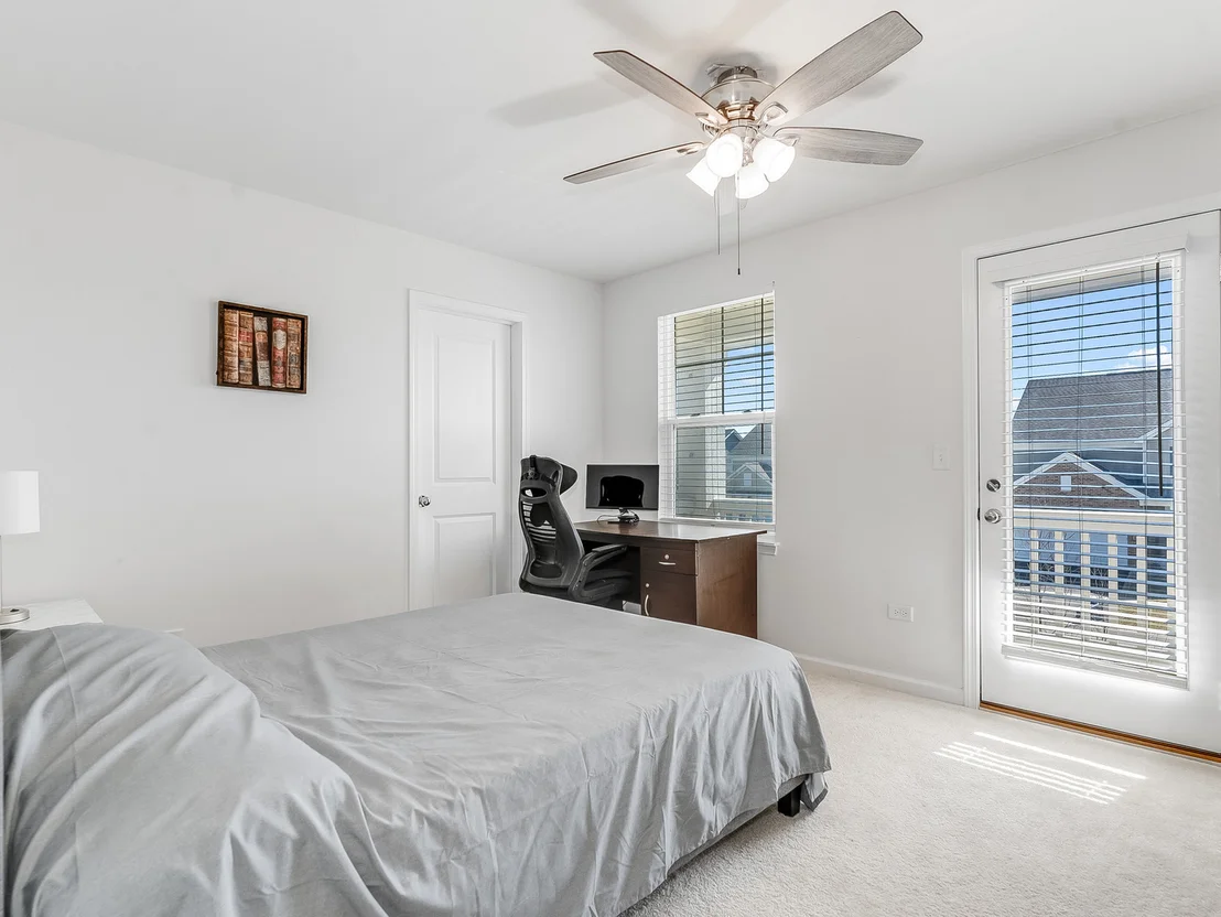 Photo of 2552 Weatherbee Lane