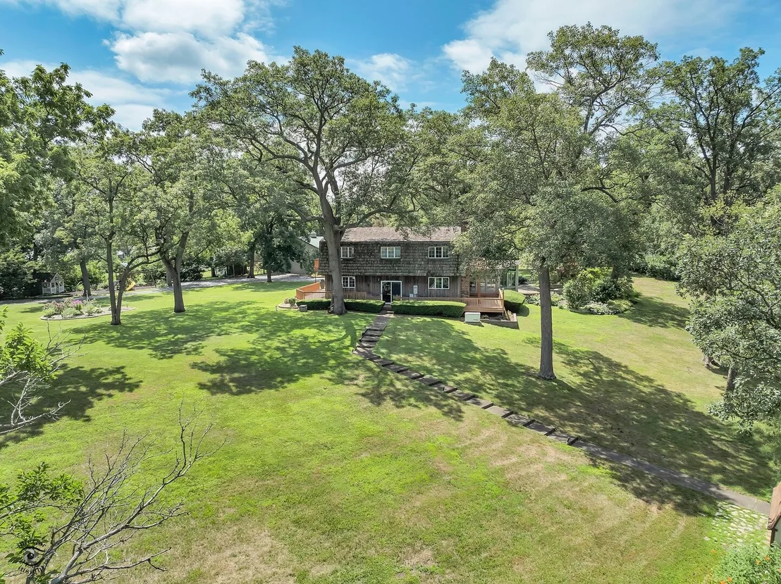 Photo of 864 Ash Drive