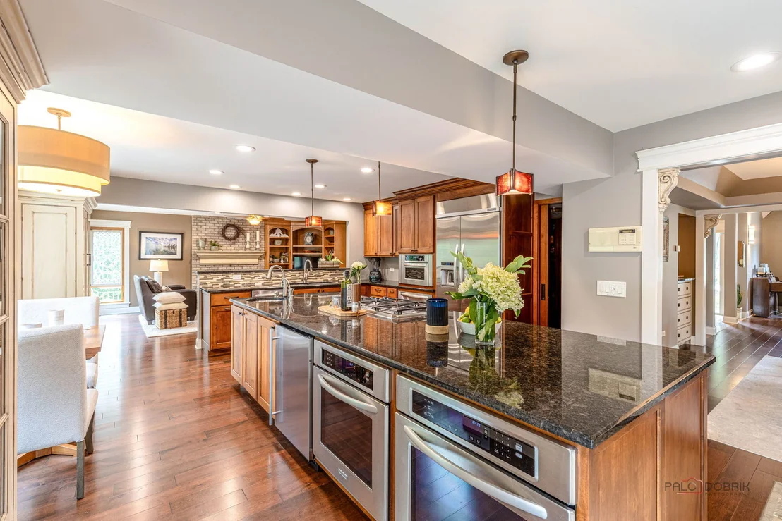 Photo of 2768 Glendower Terrace