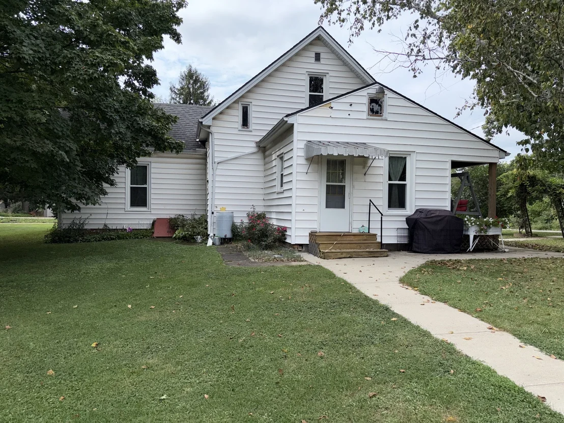 Photo of 211 N Seminary Street