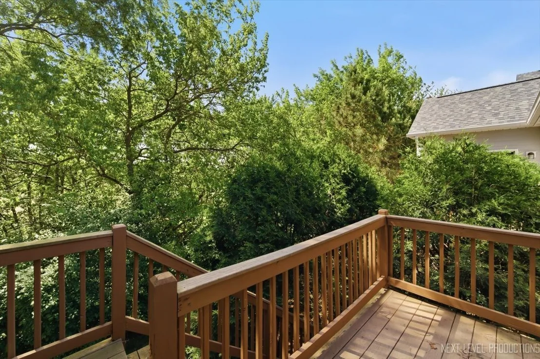 Photo of 865 Cambridge Drive