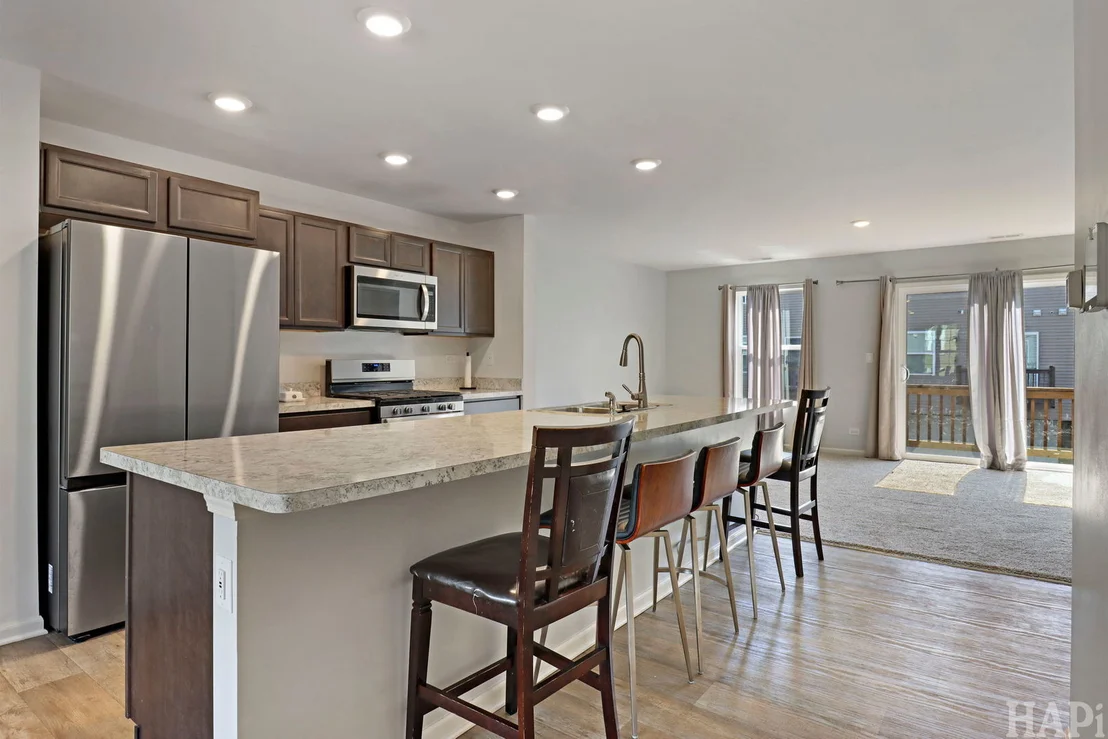 Photo of 2368 Alison Avenue