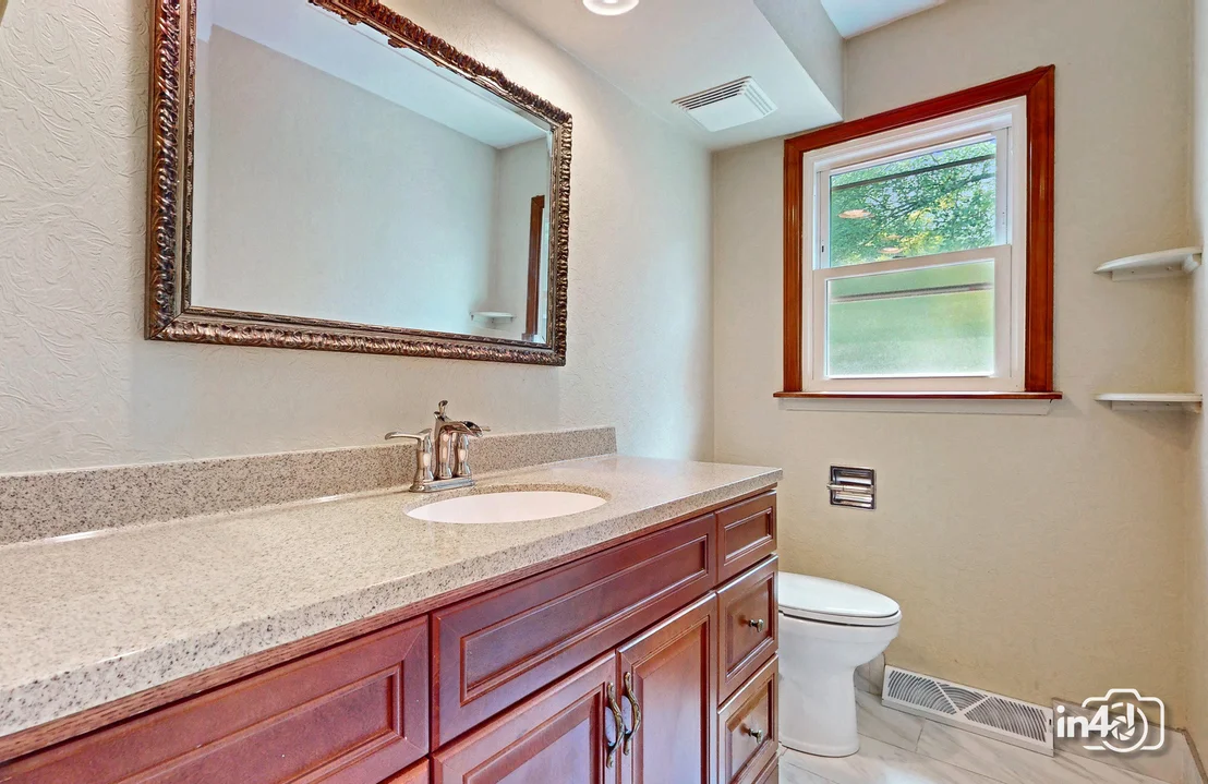 Photo of 2745 Covert Road