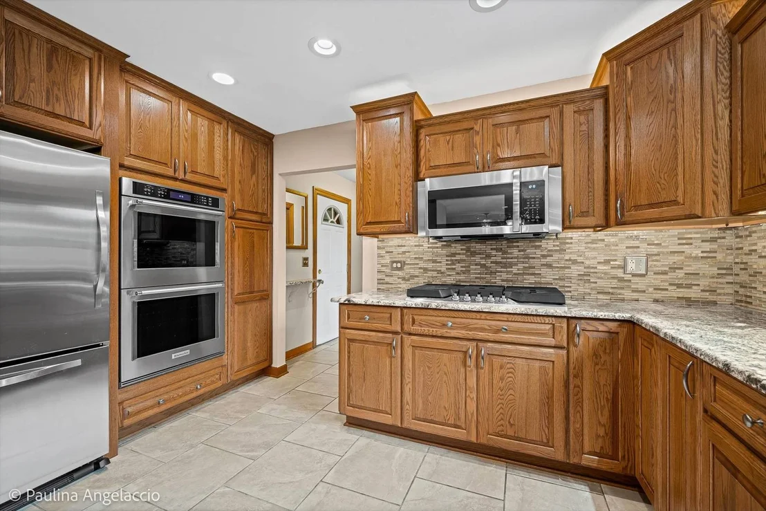 Photo of 22256 Cambridge Drive