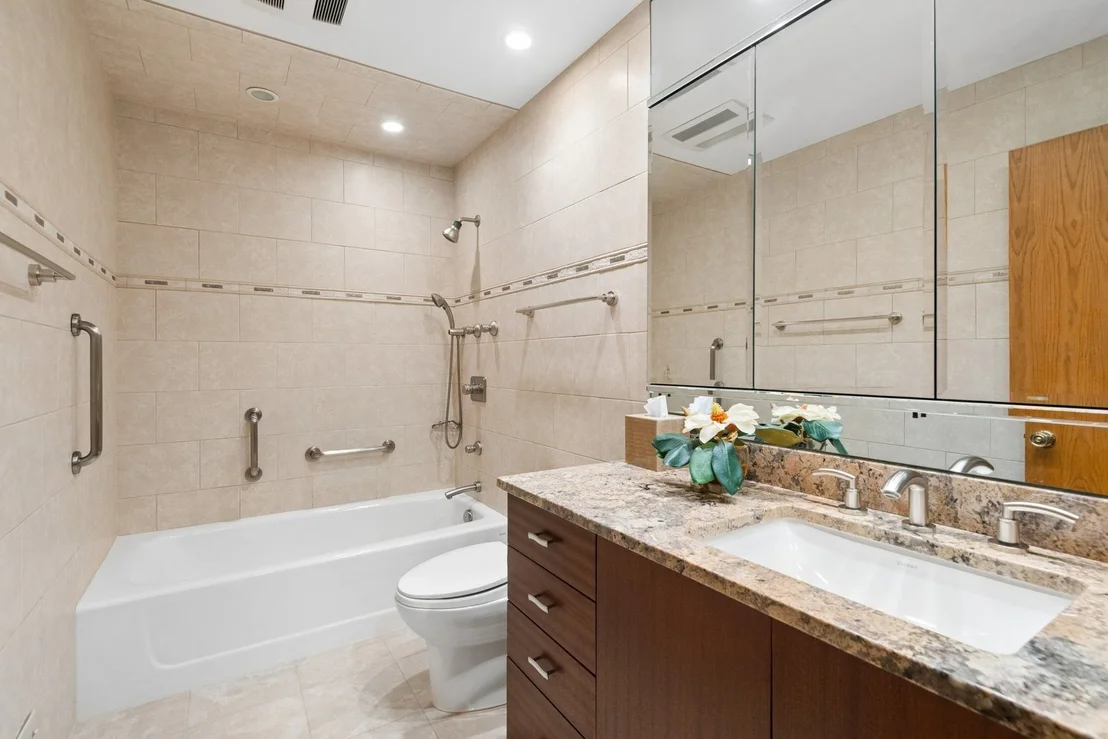 Photo of 2445 Vicki Lane