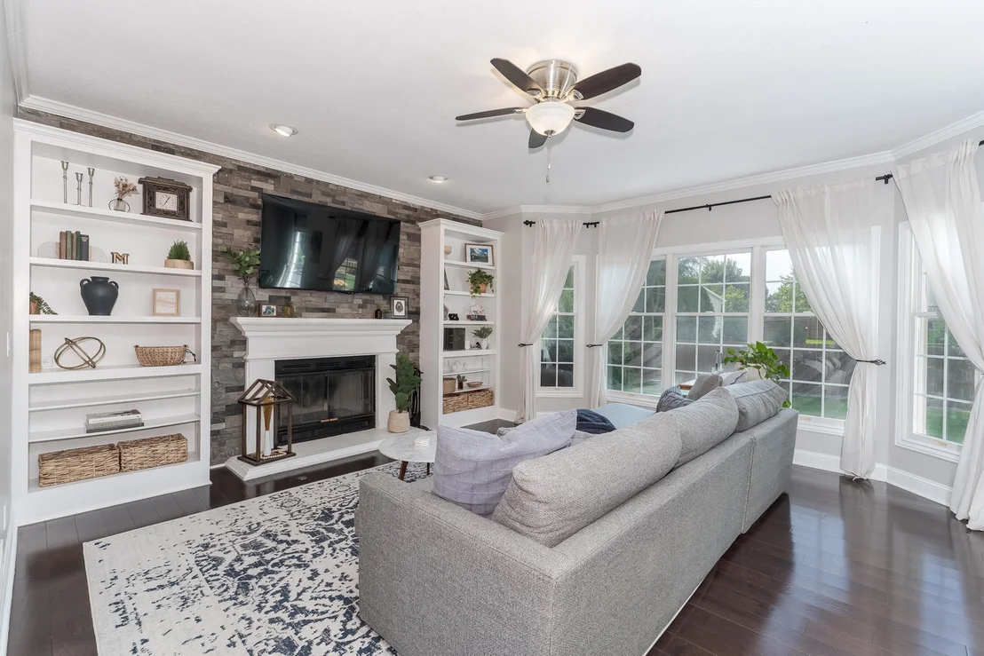 Photo of 17 Waterside Circle