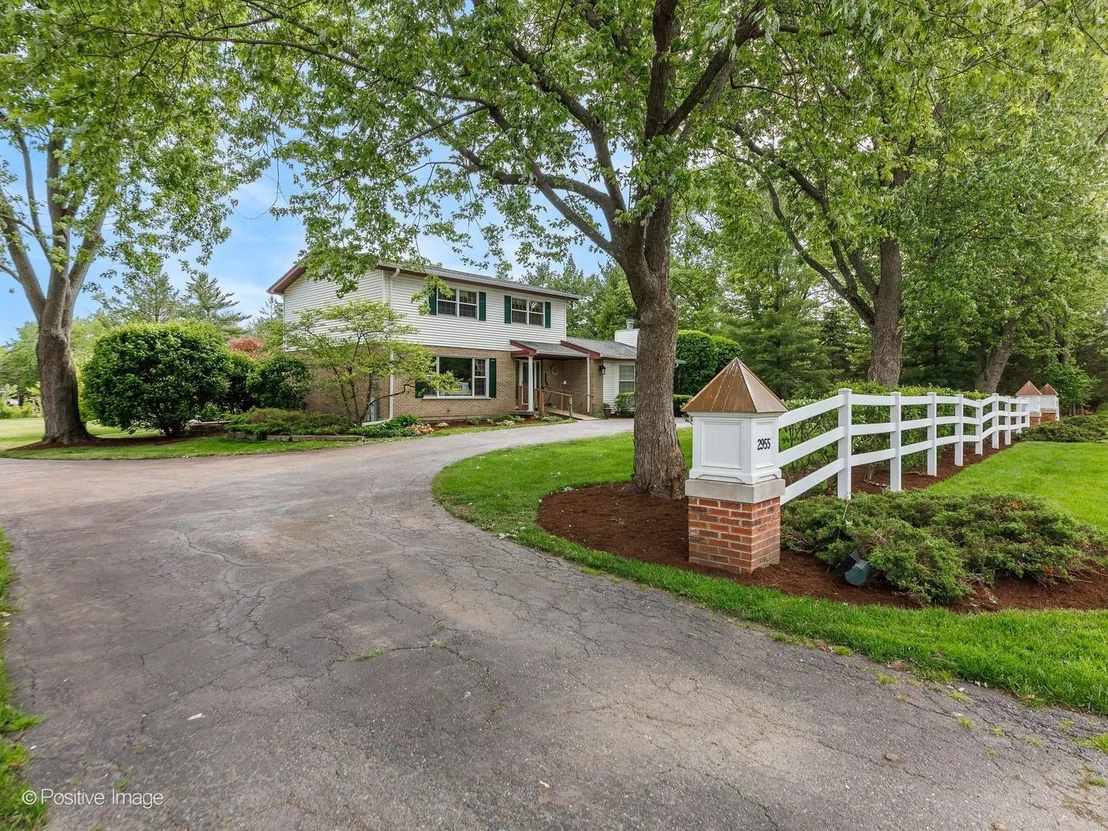 Photo of 2955 Duffy Lane