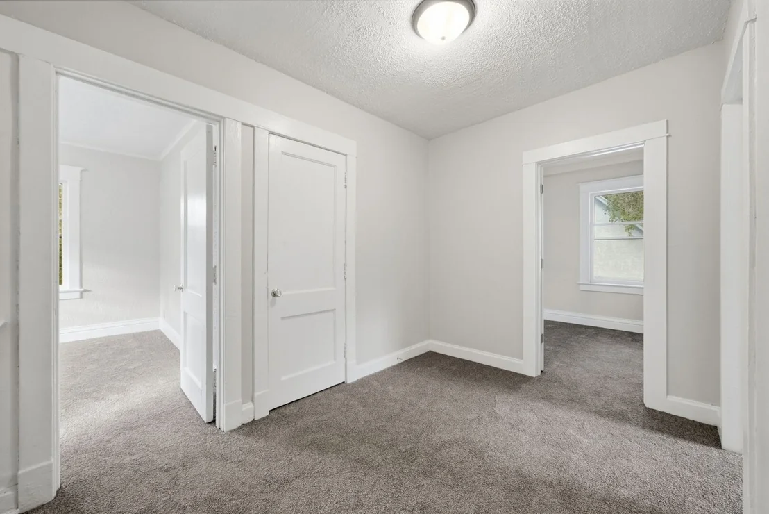 Photo of 602 Whitley Avenue