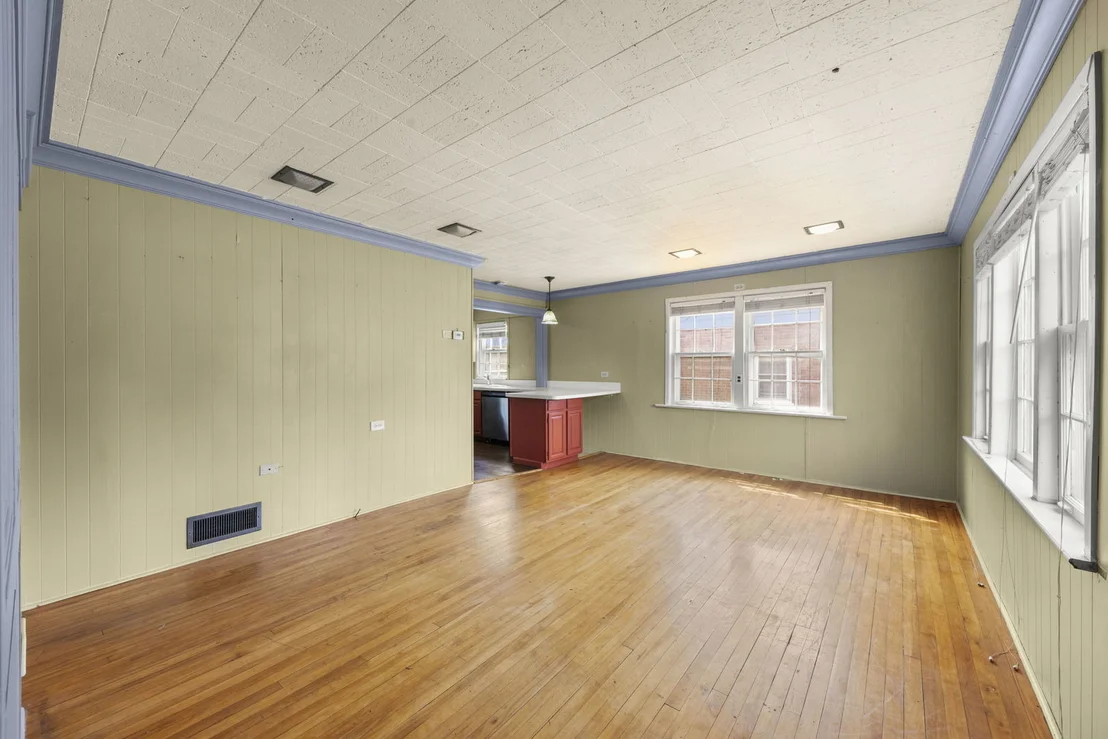 Photo of 261 Melrose Avenue