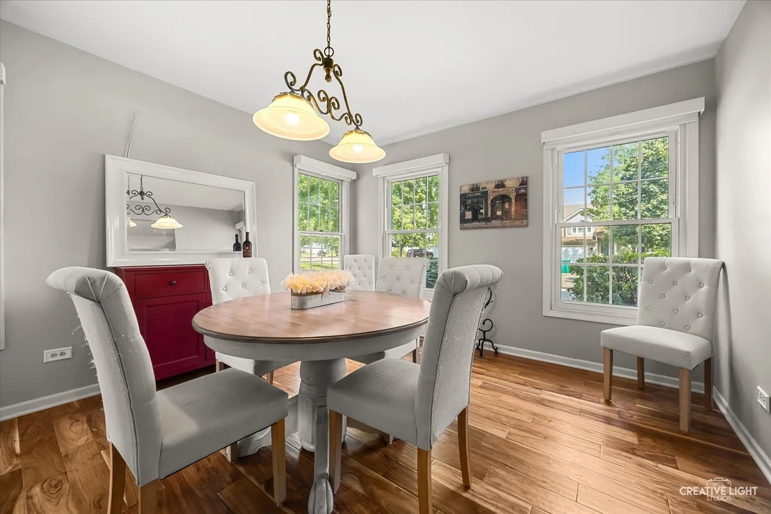 Photo of 2303 Riverside Drive