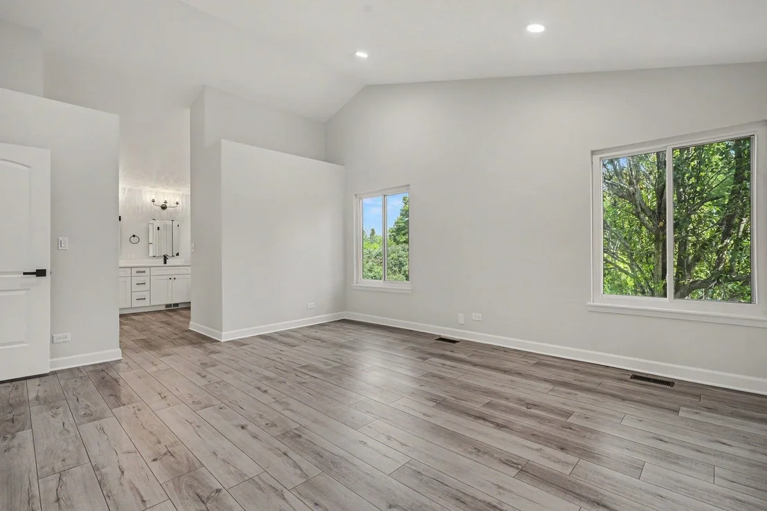 Photo of 601 Carnation Drive
