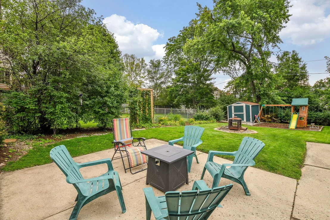 Photo of 263 Hillside Avenue