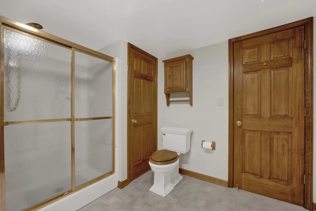 Photo of 18W724 20th Place