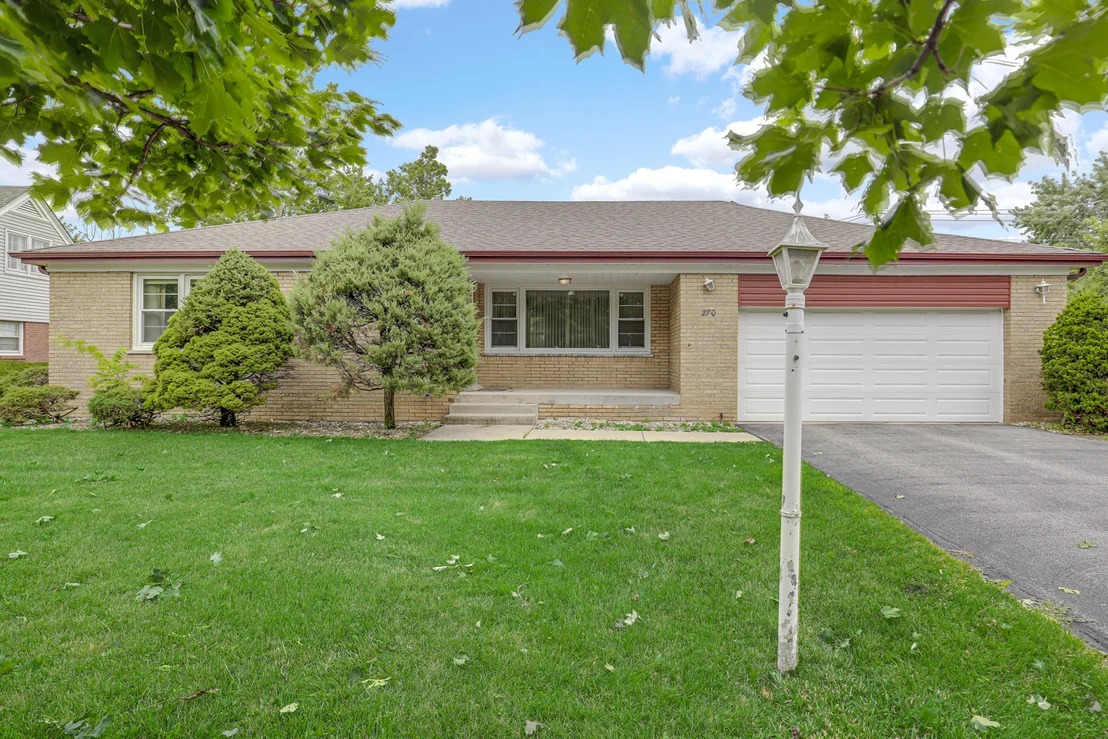 Photo of 270 Crescent Drive