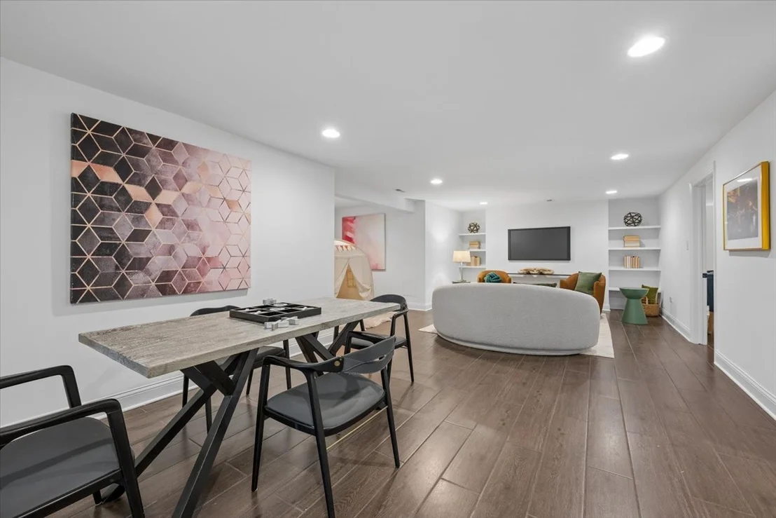 Photo of 712 Ingleside Place