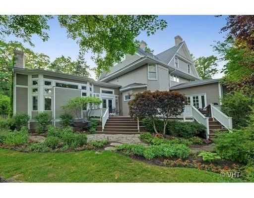 Photo of 611 forest Avenue