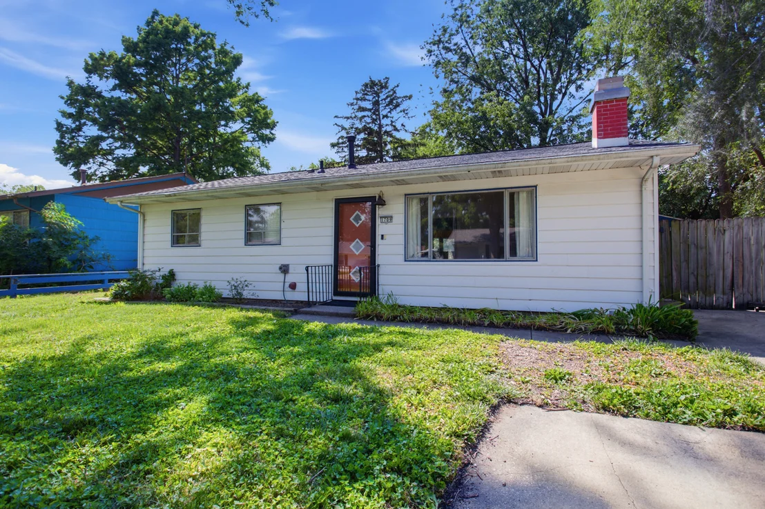 Photo of 1709 Crescent Drive