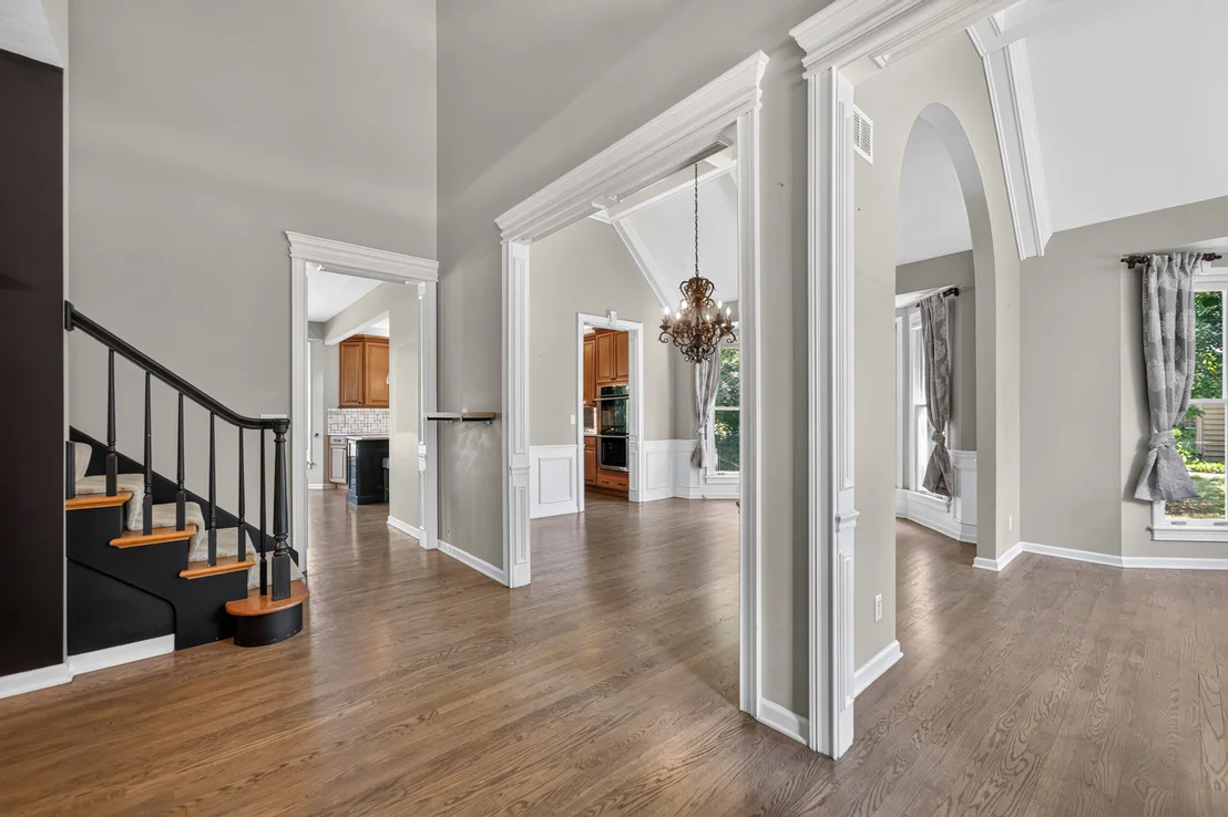 Photo of 305 Windsor Circle
