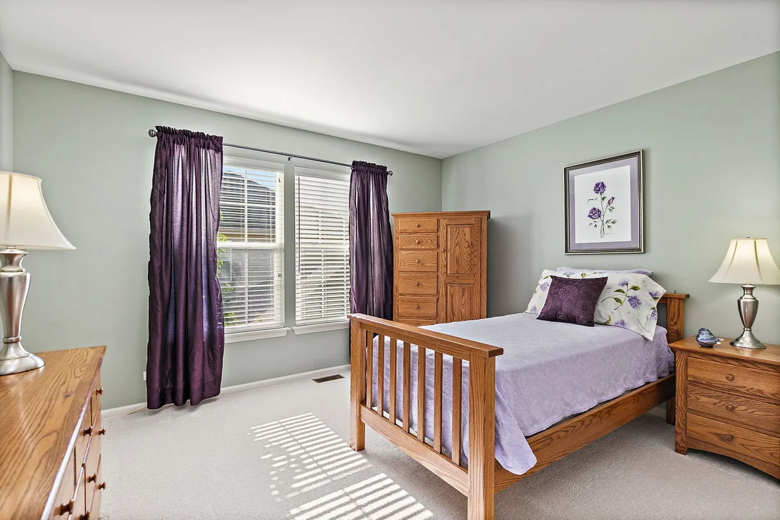 Photo of 2700 Oak Drive