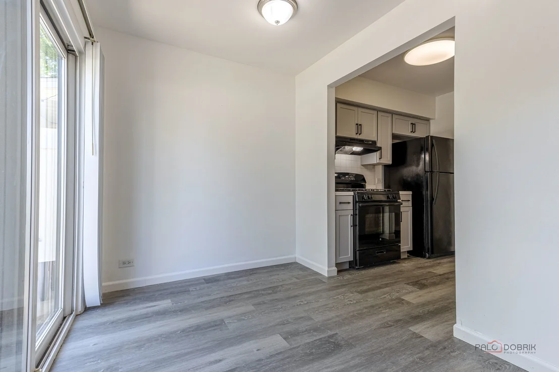 Photo of 325 Bayview Point