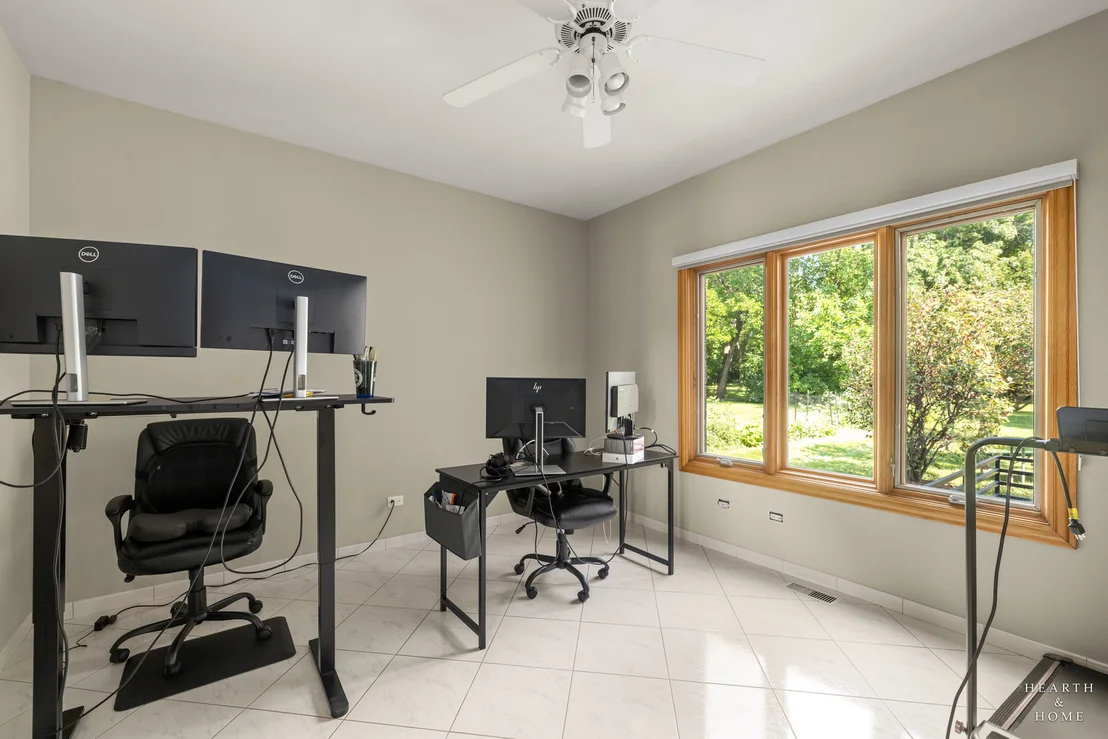 Photo of 1760 W Whispering Court