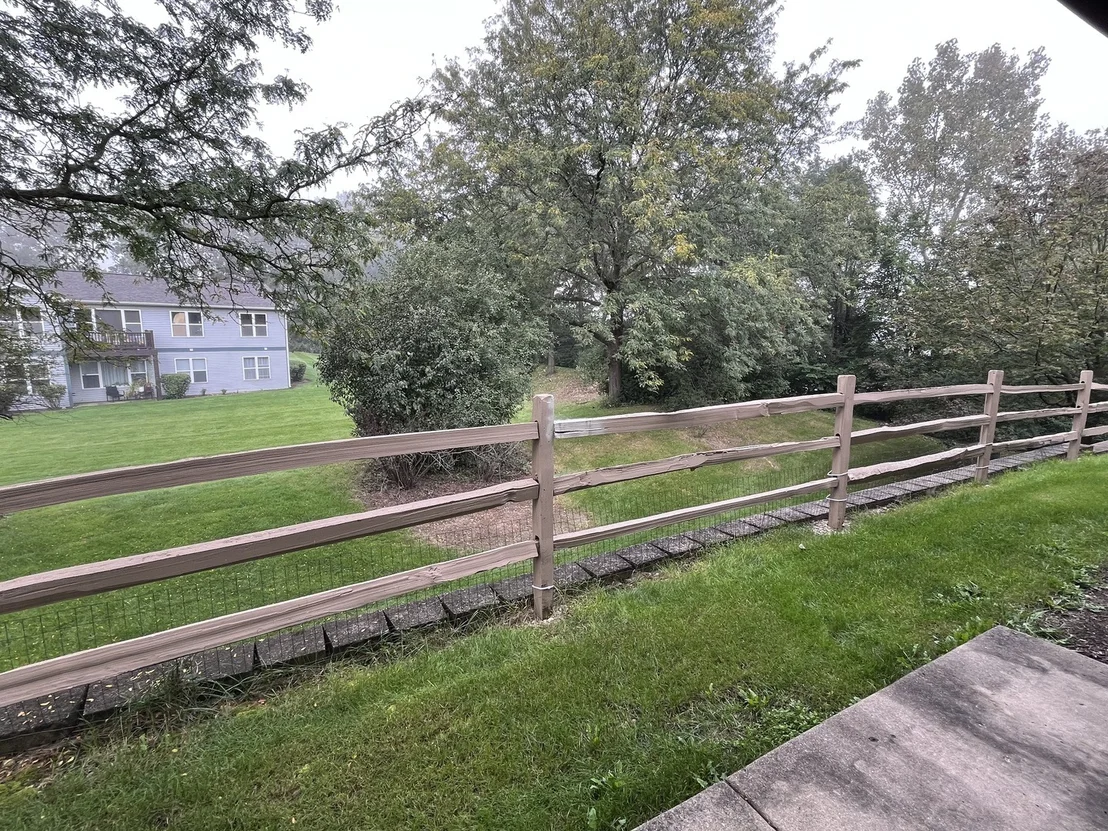 Photo of Unit B at 320 Buckingham Circle
