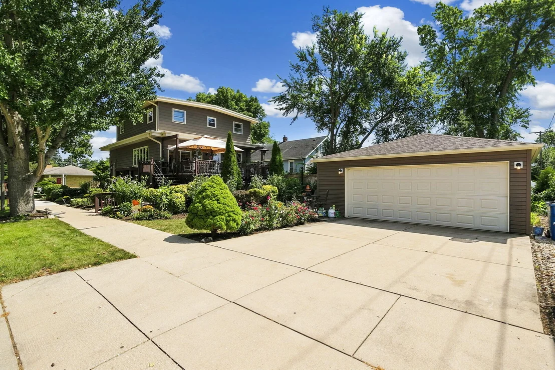 Photo of 150 S Pick Avenue