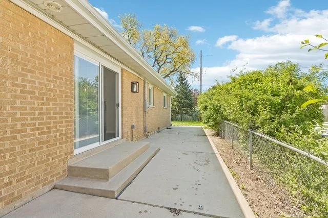 Photo of 866 Clark Lane