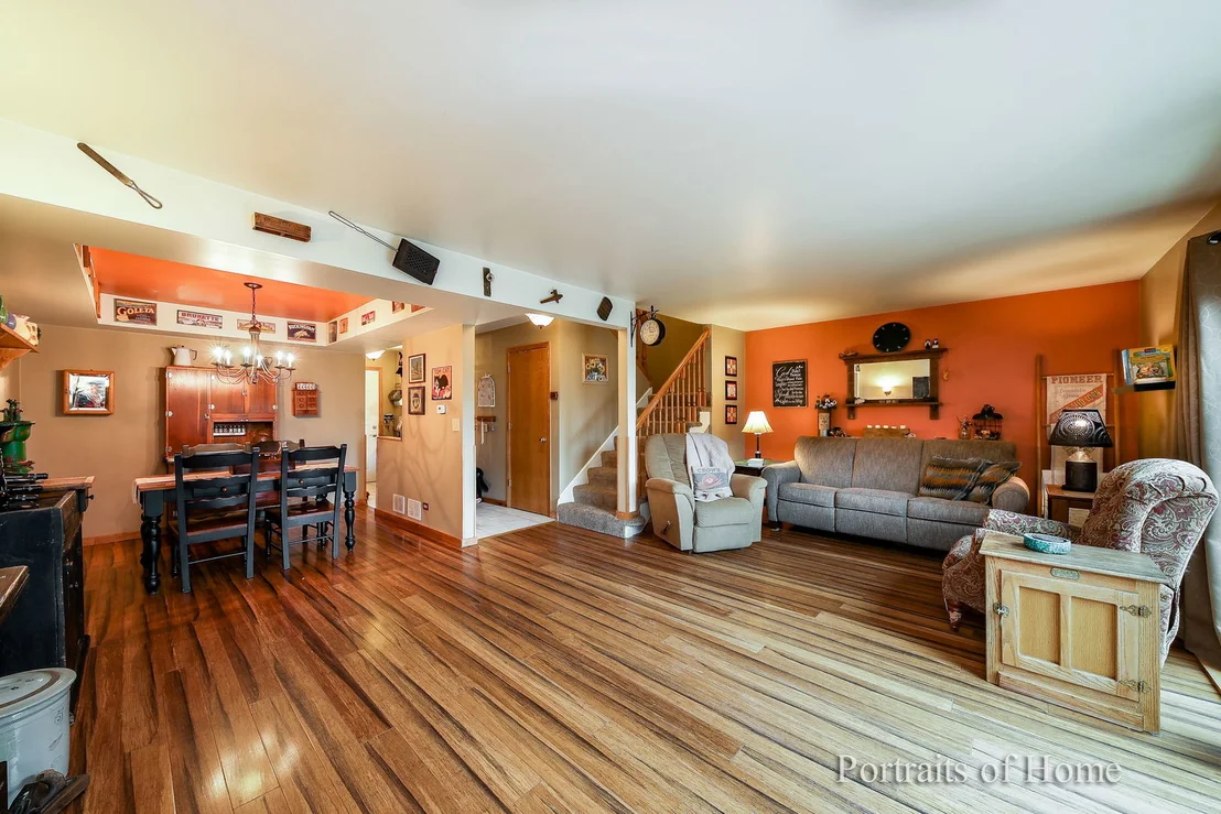 Photo of 806 Lexington Circle