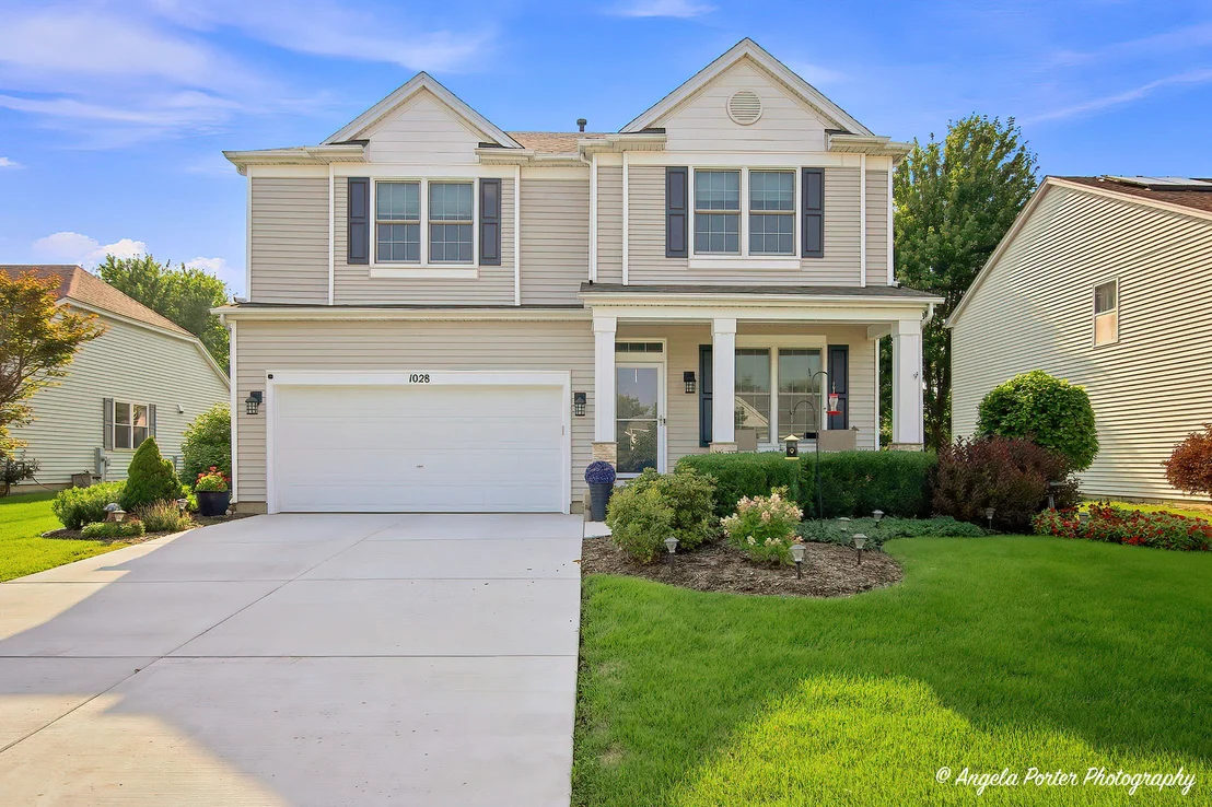 Photo of 1028 Mackenzie Drive